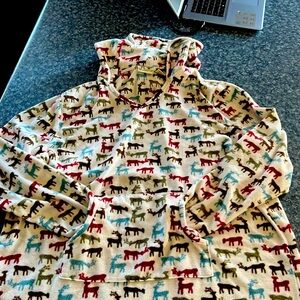 Women’s long sleeve hooded pajama-large-reindeer